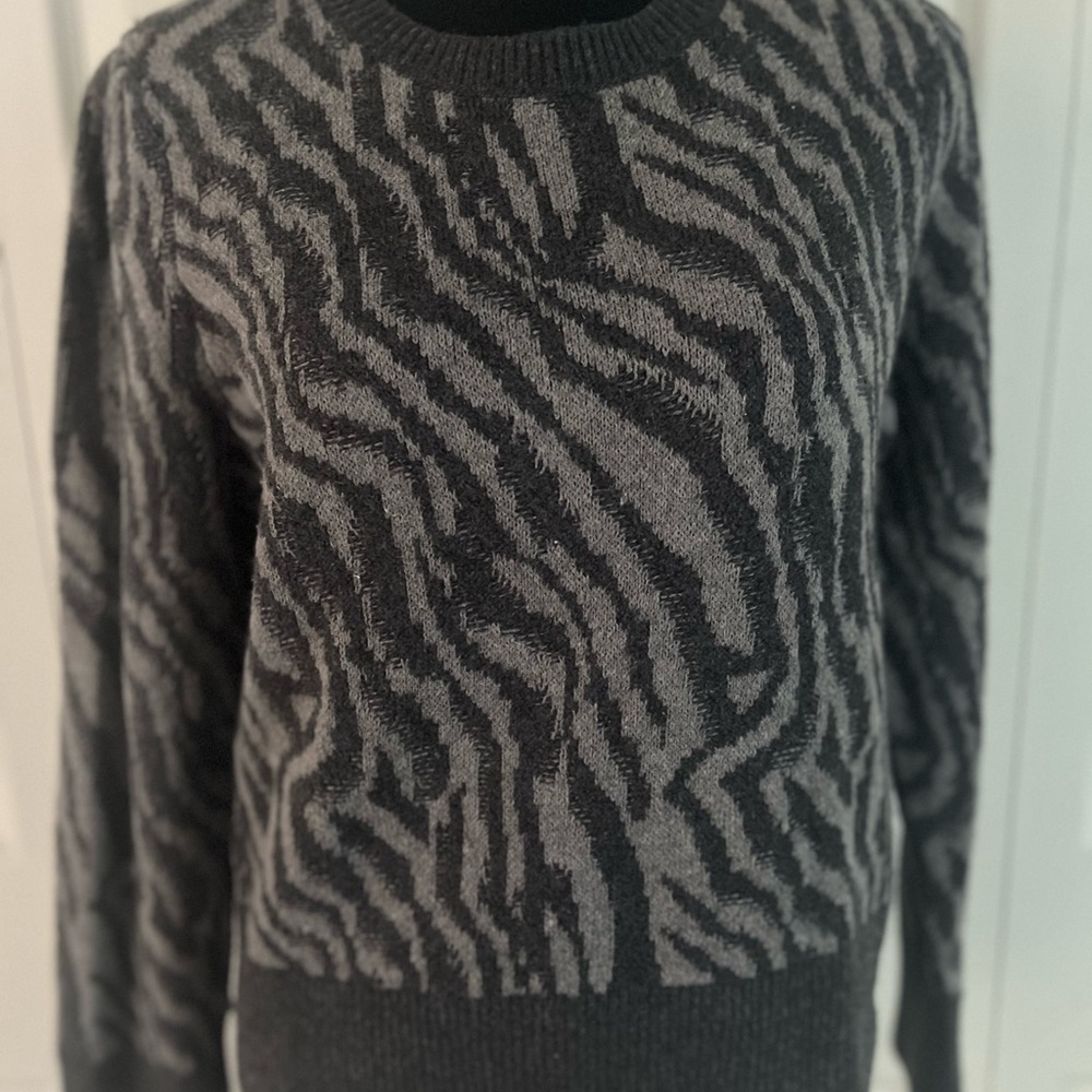 Lucky Brand Women’s Zebra Pattern Crewneck Sweater